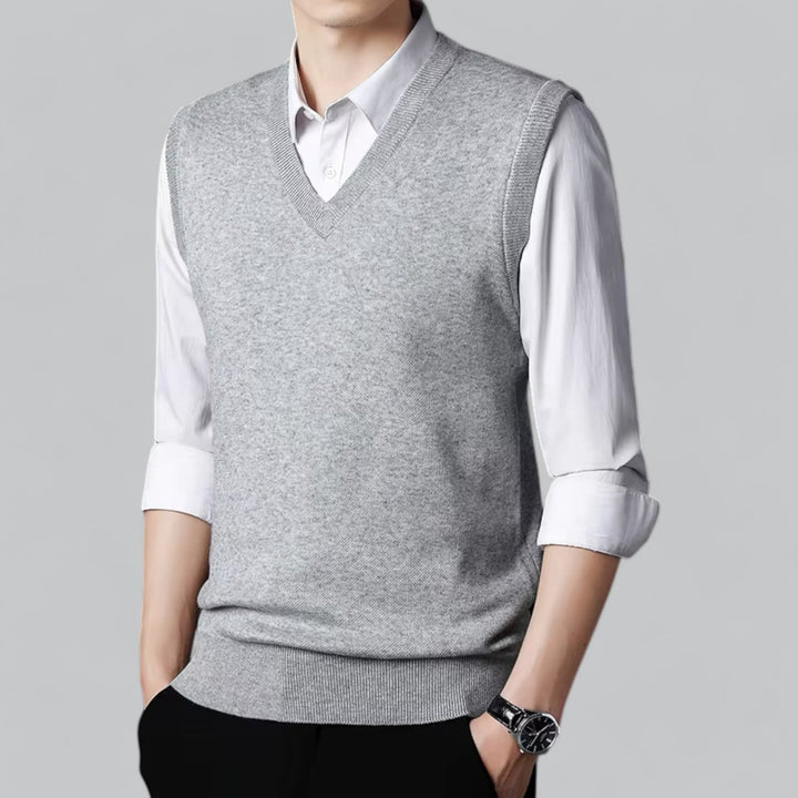 Oliver Bradley - Calvin V-Neck Vest 4
