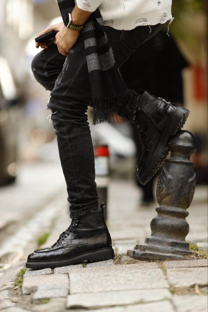 Oliver Bradley - Howard Chelsea Boots 2