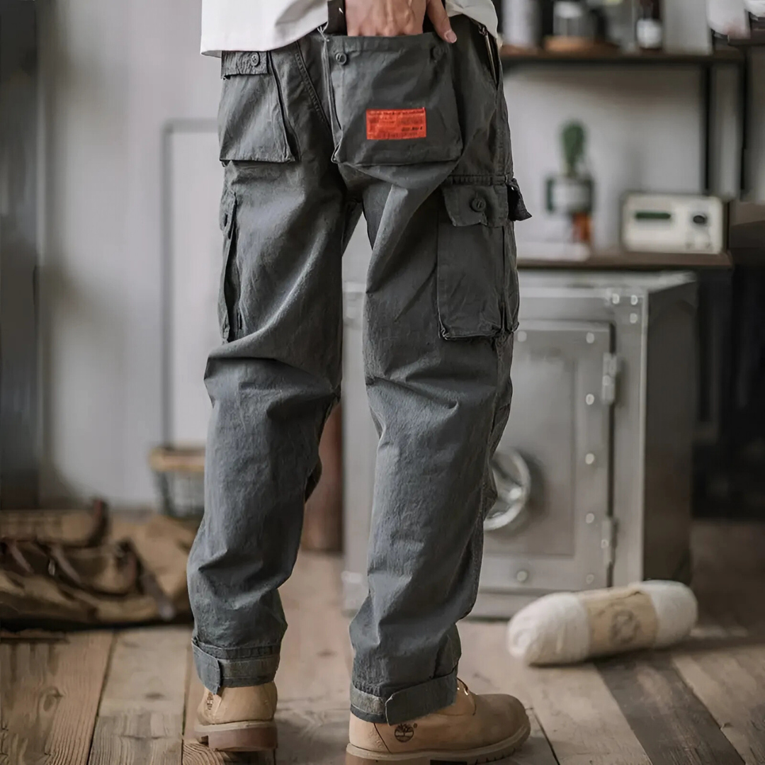 Airflow Cargo Pants for Men – Lightweight Comfort & Functional Design · Oliver Bradley