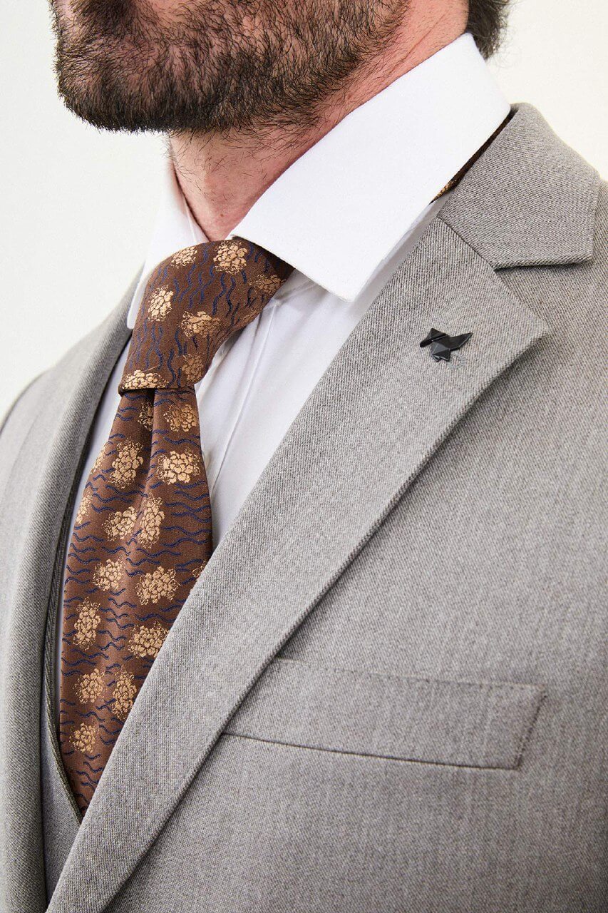 Alassio 3 Piece Suit — Light Grey Wool · Oliver Bradley