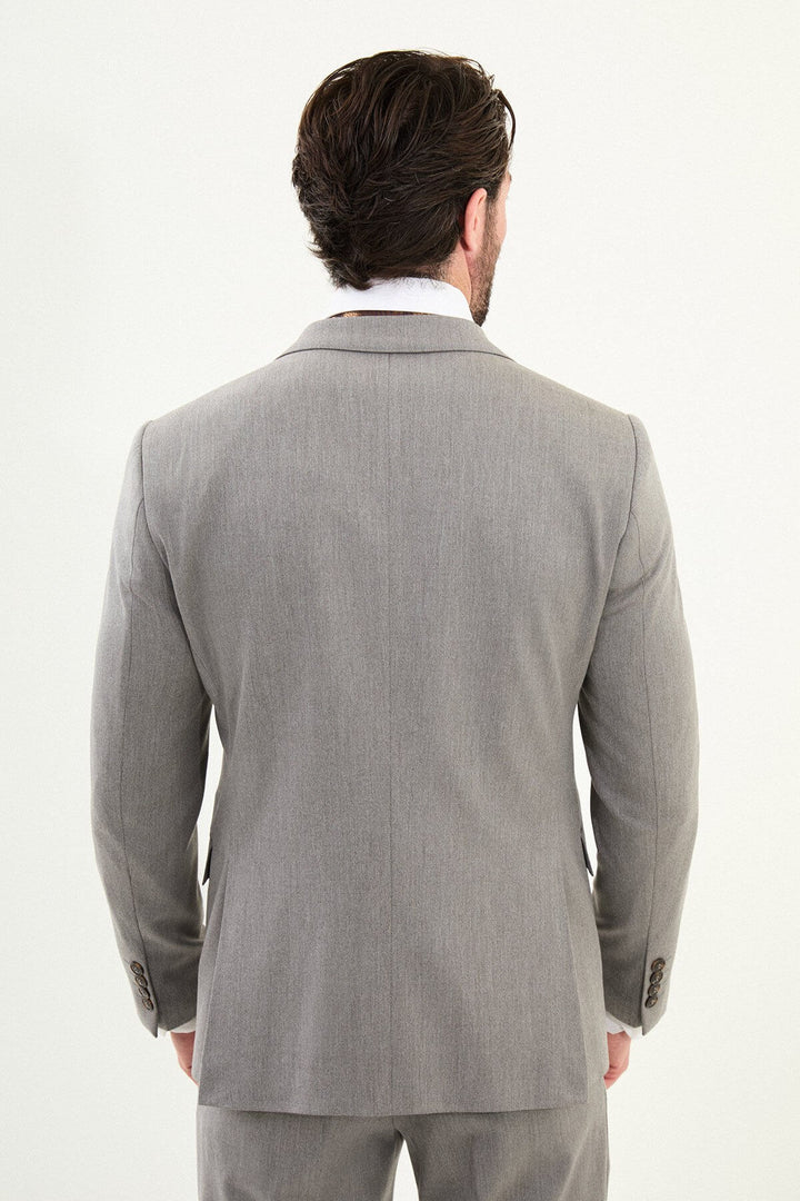 Alassio 3 Piece Suit — Light Grey Wool · Oliver Bradley