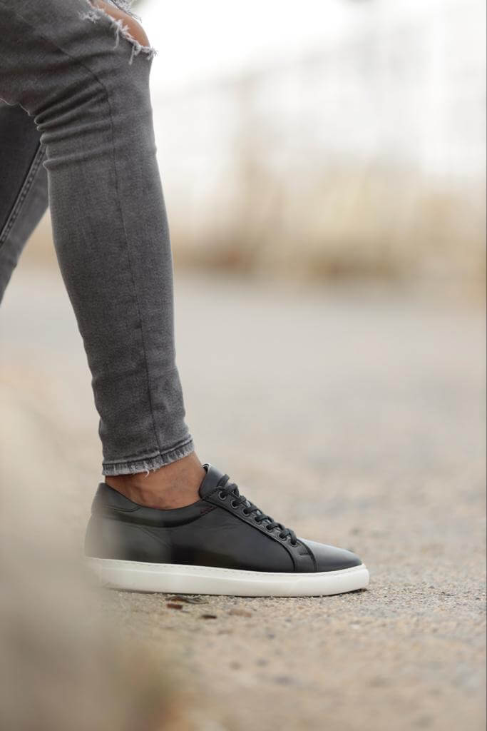 Albina Black Leather Sneaker · Oliver Bradley