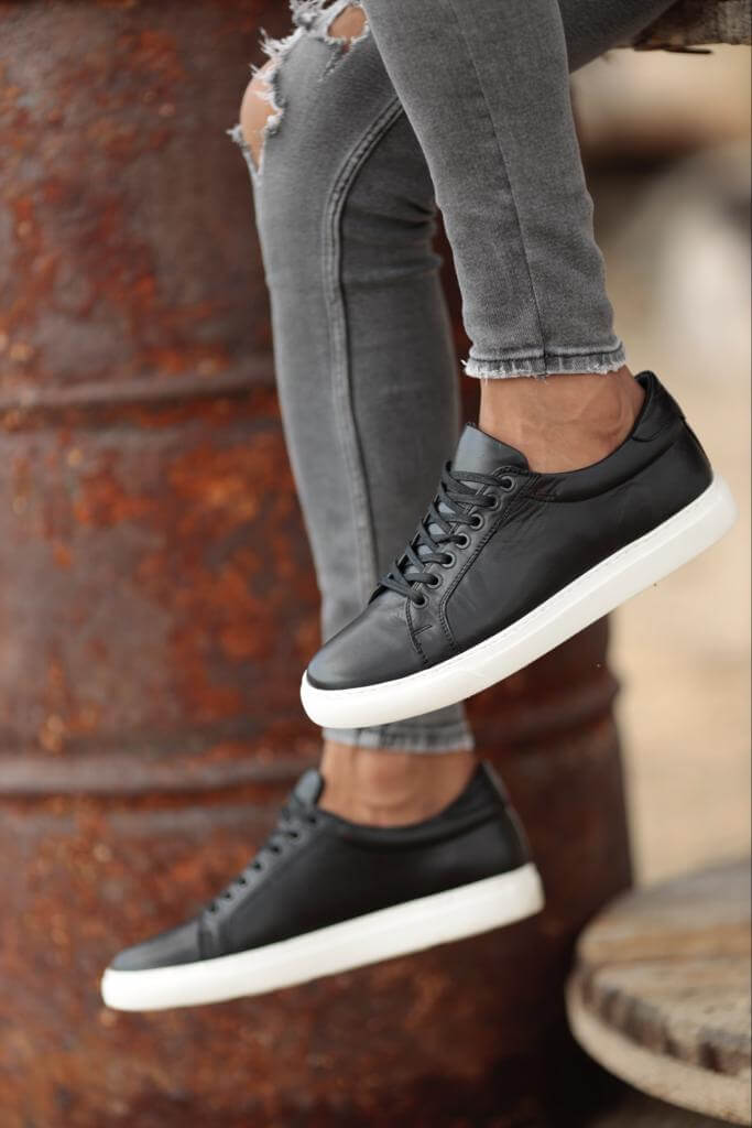 Albina Black Leather Sneaker · Oliver Bradley