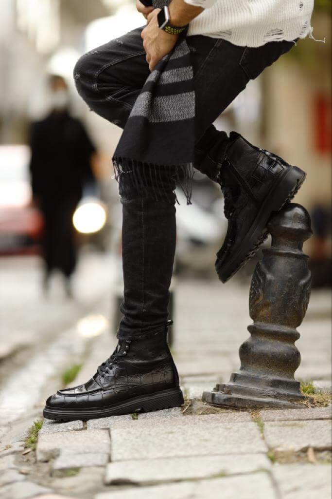 Amalfi Croco Black Boots · Oliver Bradley