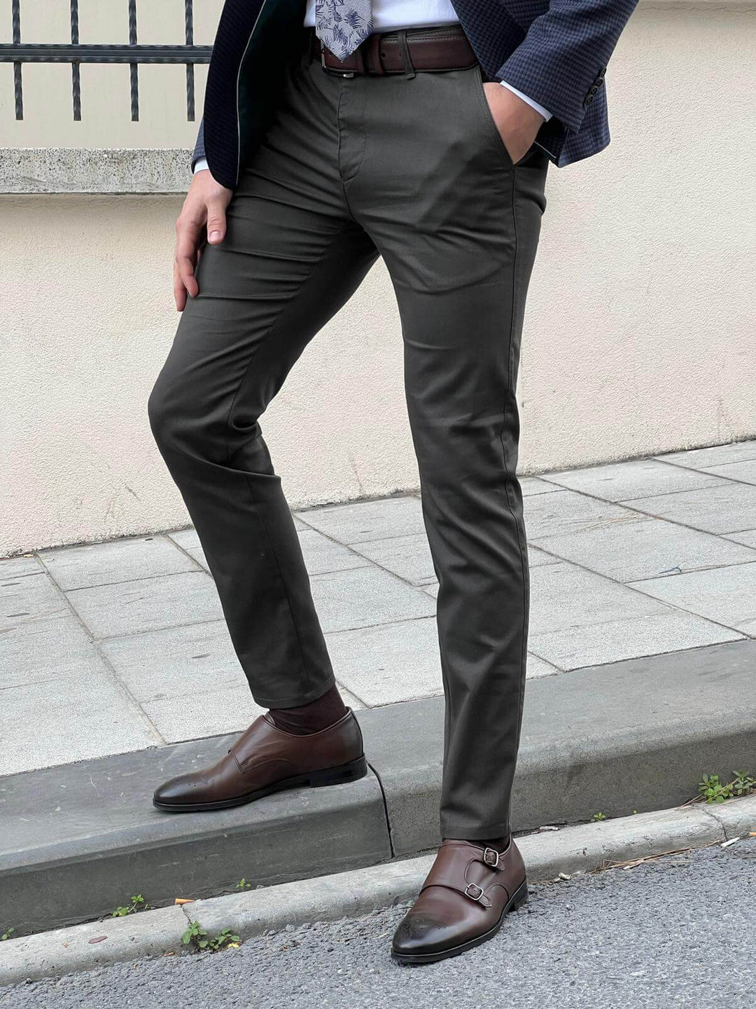 Andria Slim Fit Pants — Khaki · Oliver Bradley