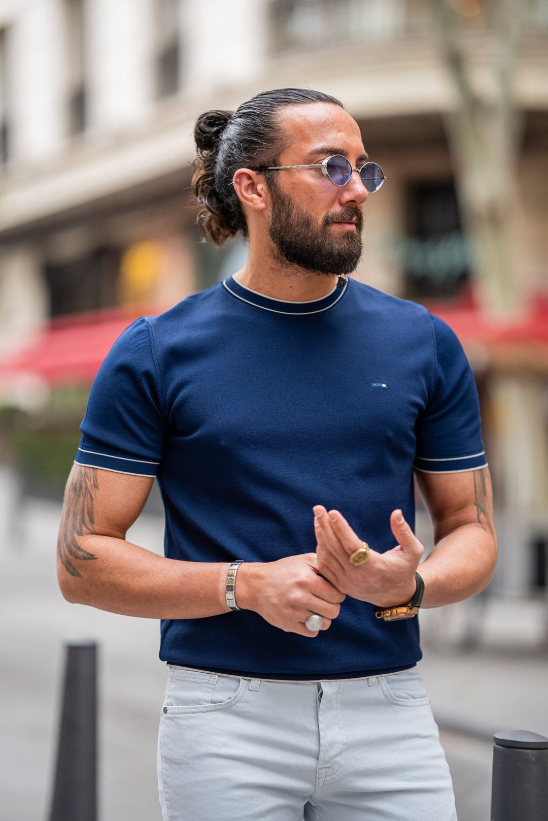Anzio Crew Neck T-Shirt — Navy · Oliver Bradley