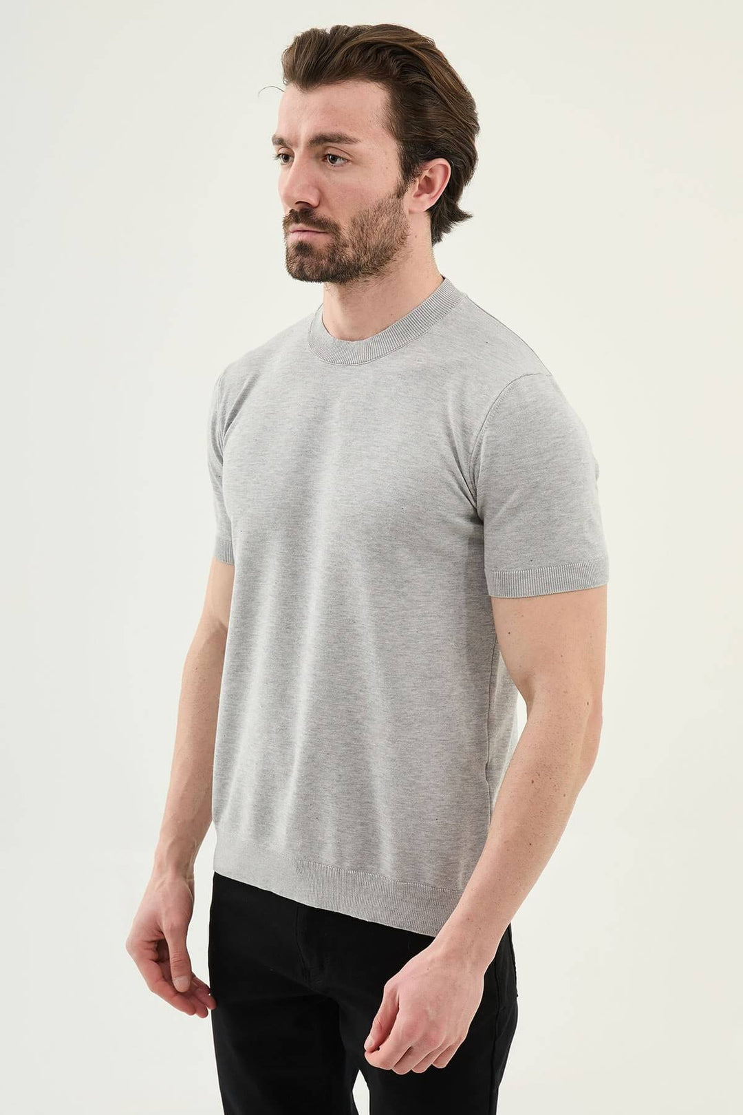 Aosta Crew Neck T-Shirt — Gray · Oliver Bradley