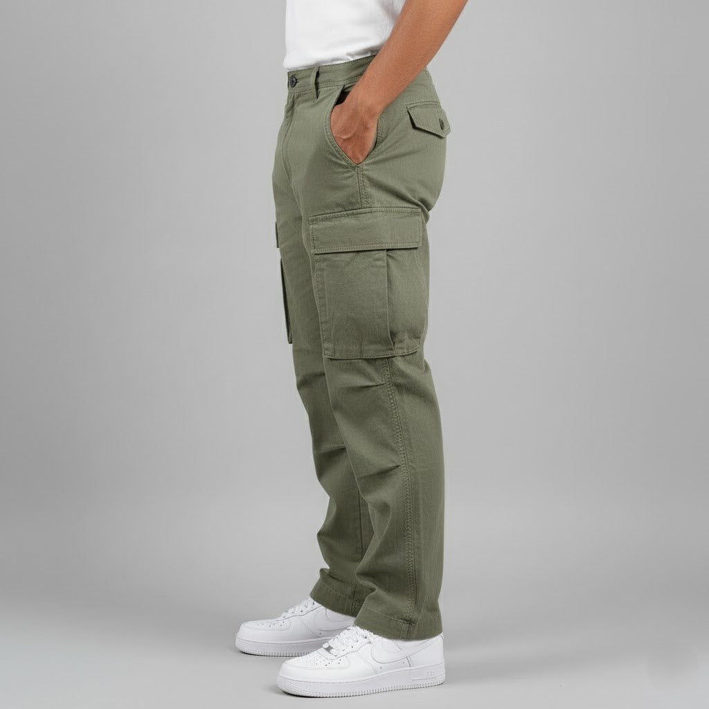 Benjamin | Men’s Relaxed Fit Cargo Pants with Side Pockets Streetwear · Oliver Bradley