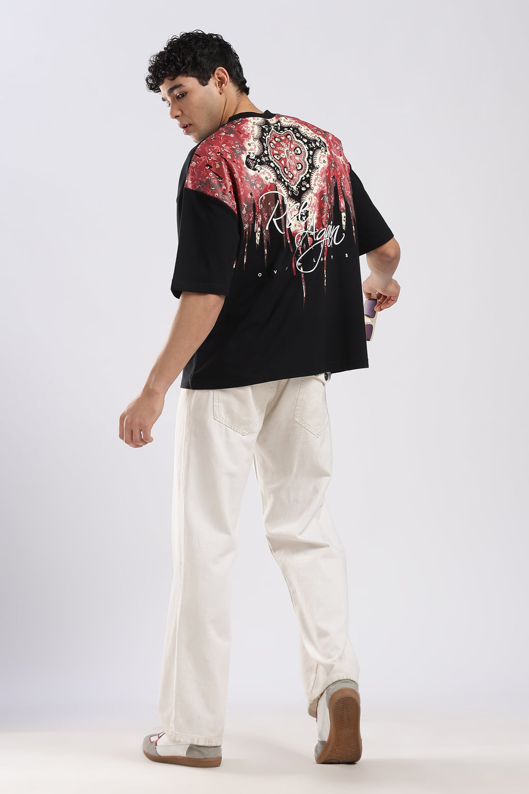 Carpedian Black Oversized Tshirt · Oliver Bradley