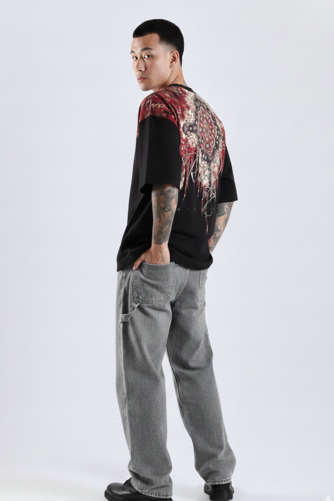 Carpedian Black Oversized Tshirt · Oliver Bradley