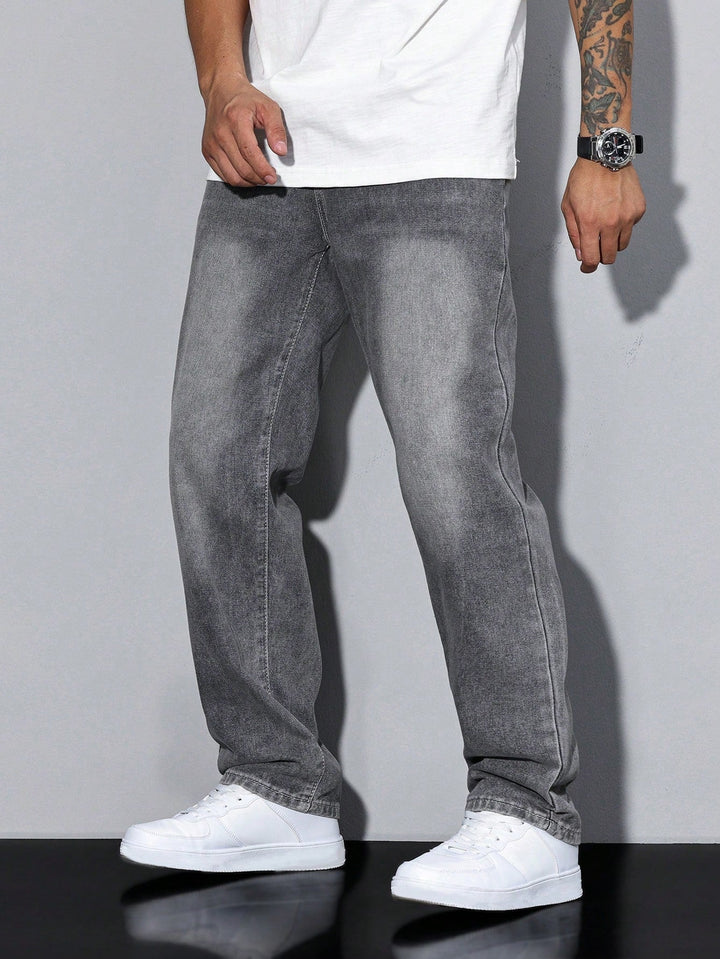Casual Men’s Solid Color Jeans – Daan Everyday Denim · Oliver Bradley