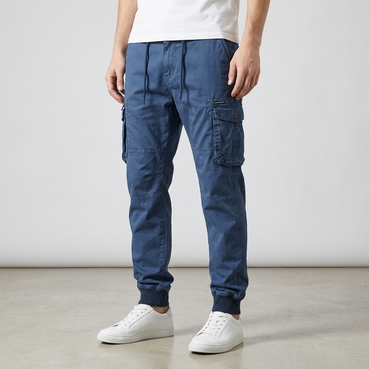 CELVOIR | JOGGER CARGO UTILITY POUR HOMME · Oliver Bradley