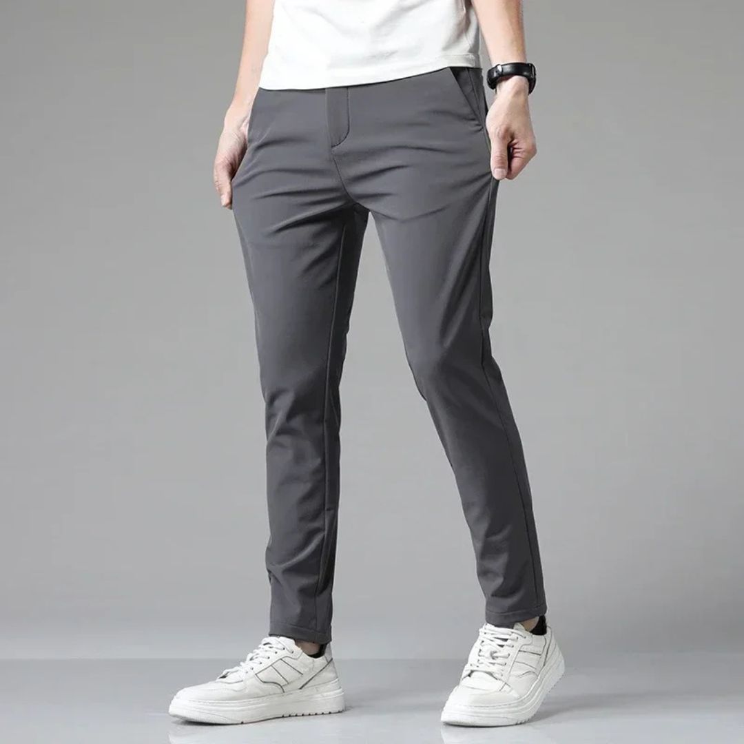 Everyday Pant · Oliver Bradley