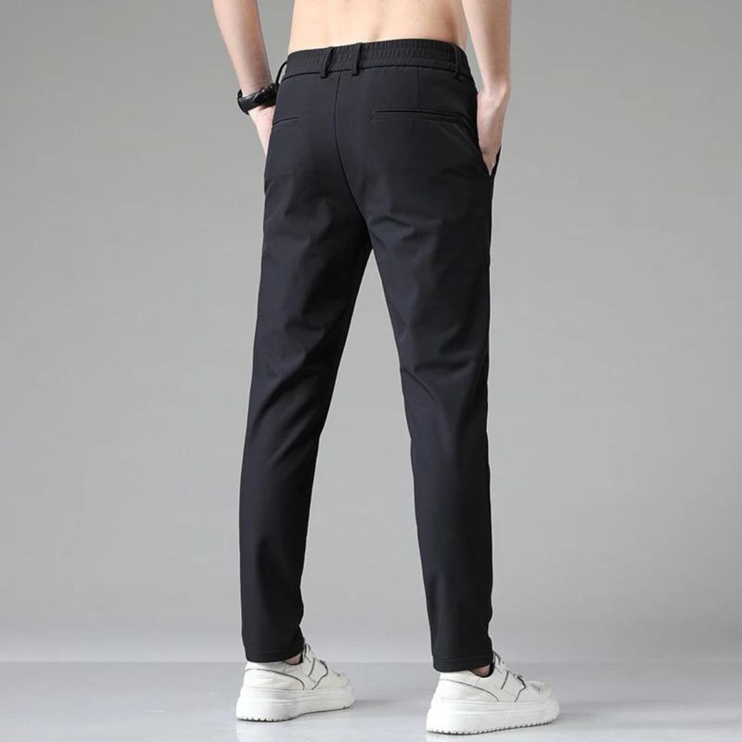 Everyday Pant · Oliver Bradley