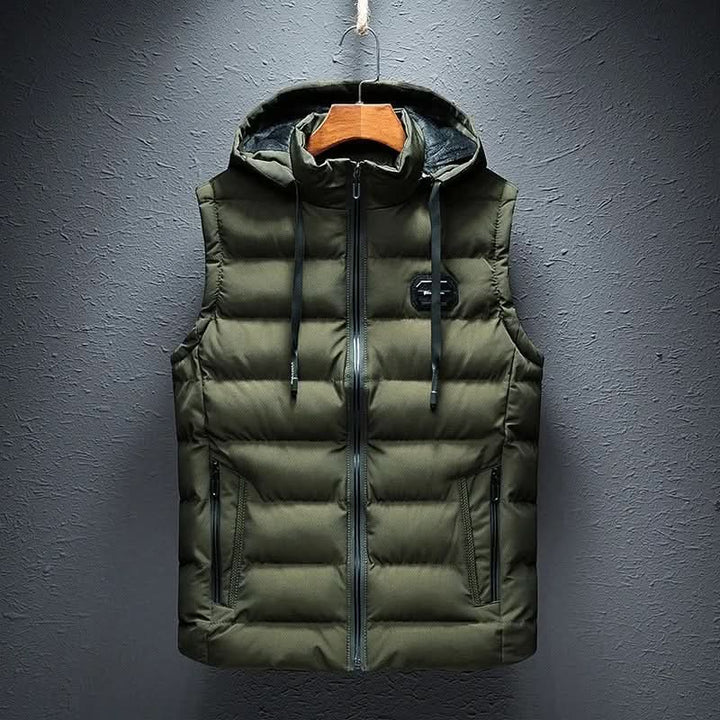 H.D Adonis Gilet · Oliver Bradley