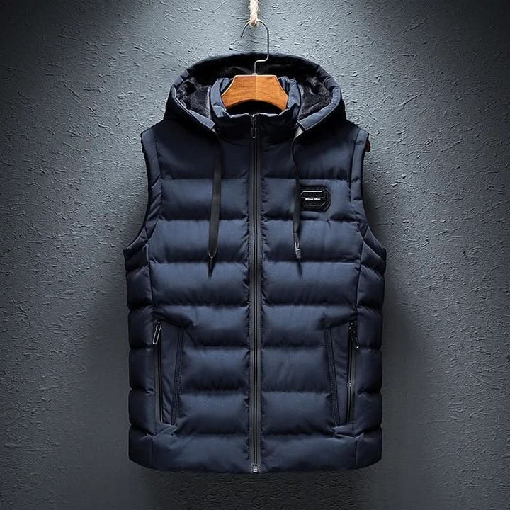 H.D Adonis Gilet · Oliver Bradley