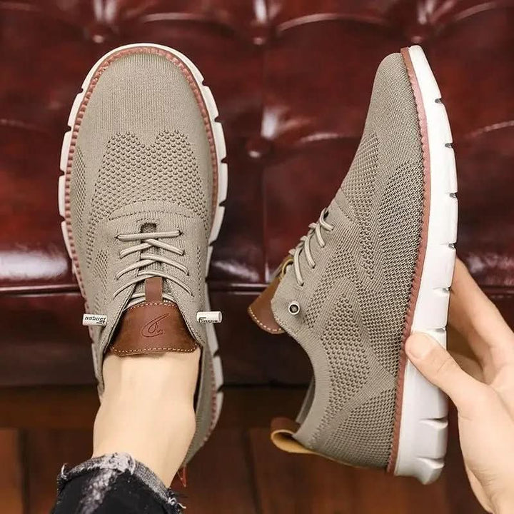 H.D Ventura Trainers · Oliver Bradley