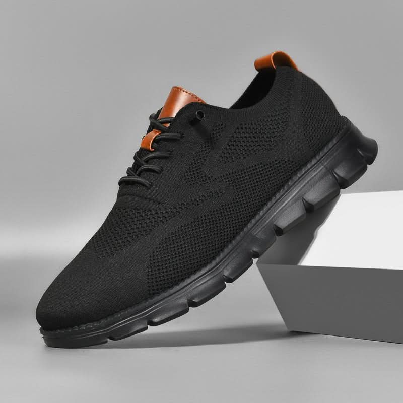 H.D Ventura Trainers · Oliver Bradley