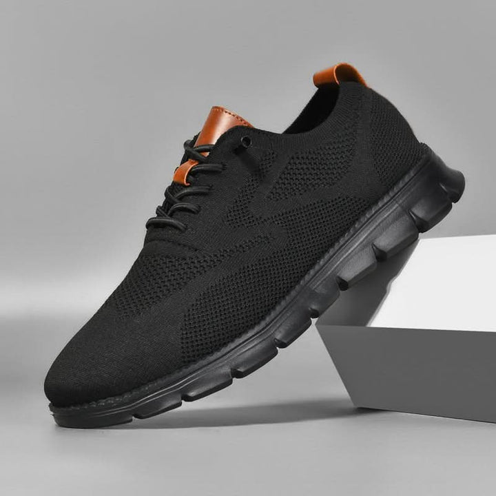 H.D Ventura Trainers · Oliver Bradley