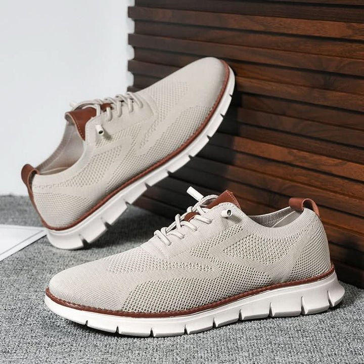 H.D Ventura Trainers · Oliver Bradley