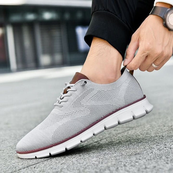 H.D Ventura Trainers · Oliver Bradley