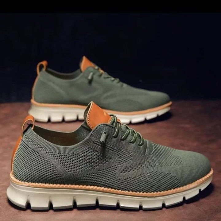 H.D Ventura Trainers · Oliver Bradley