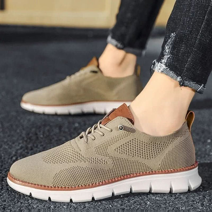 H.D Ventura Trainers · Oliver Bradley