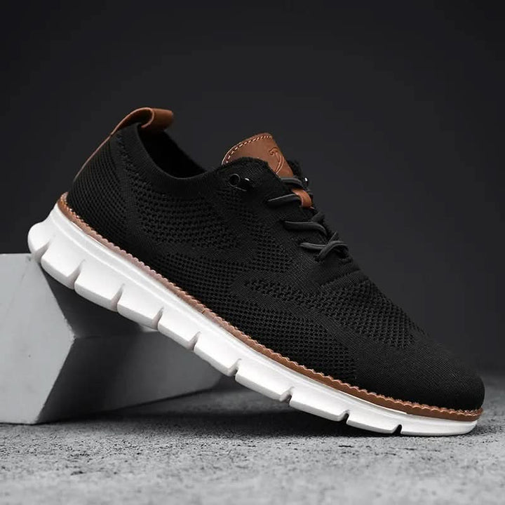 H.D Ventura Trainers · Oliver Bradley