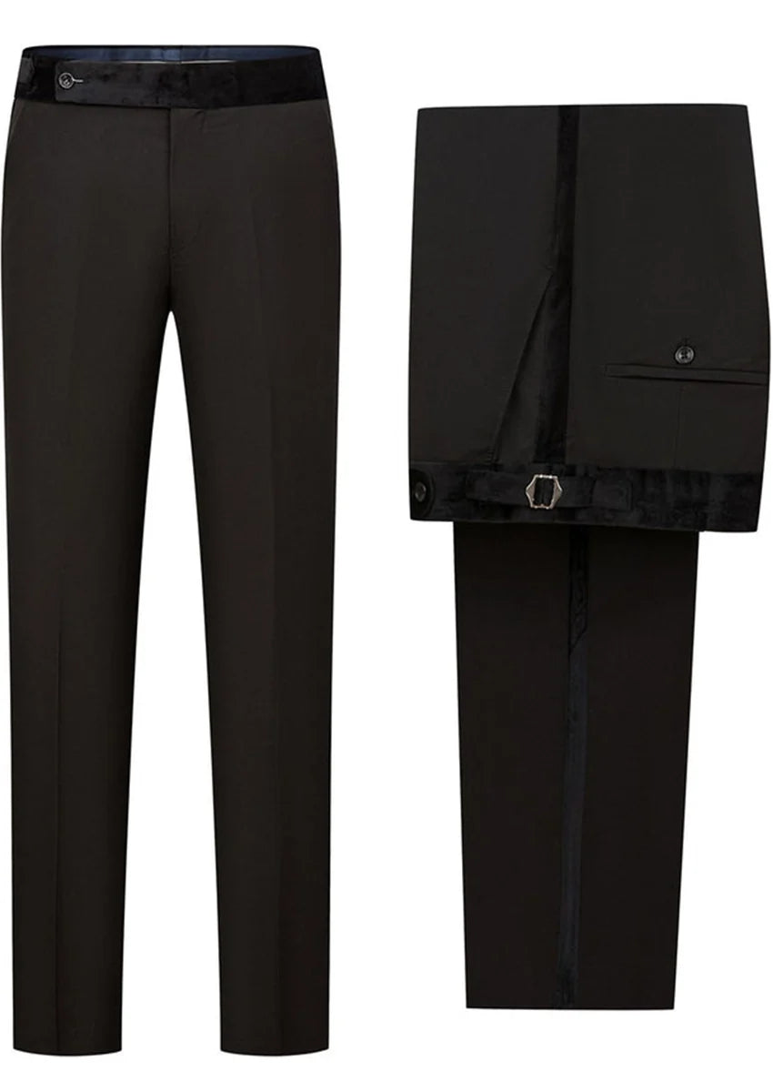 Men's Emerald Green Tuxedo Luxurious Velvet · Oliver Bradley