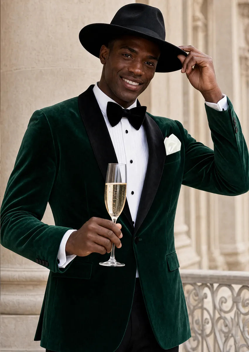 Men's Emerald Green Tuxedo Luxurious Velvet · Oliver Bradley
