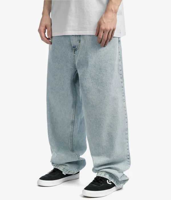 Michael | Herren Frühlings Jeans mit entspannter Passform und weitem Bein · Oliver Bradley