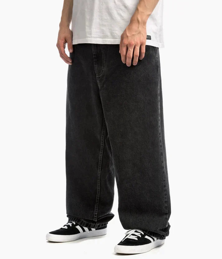 Michael | Herren Frühlings Jeans mit entspannter Passform und weitem Bein · Oliver Bradley