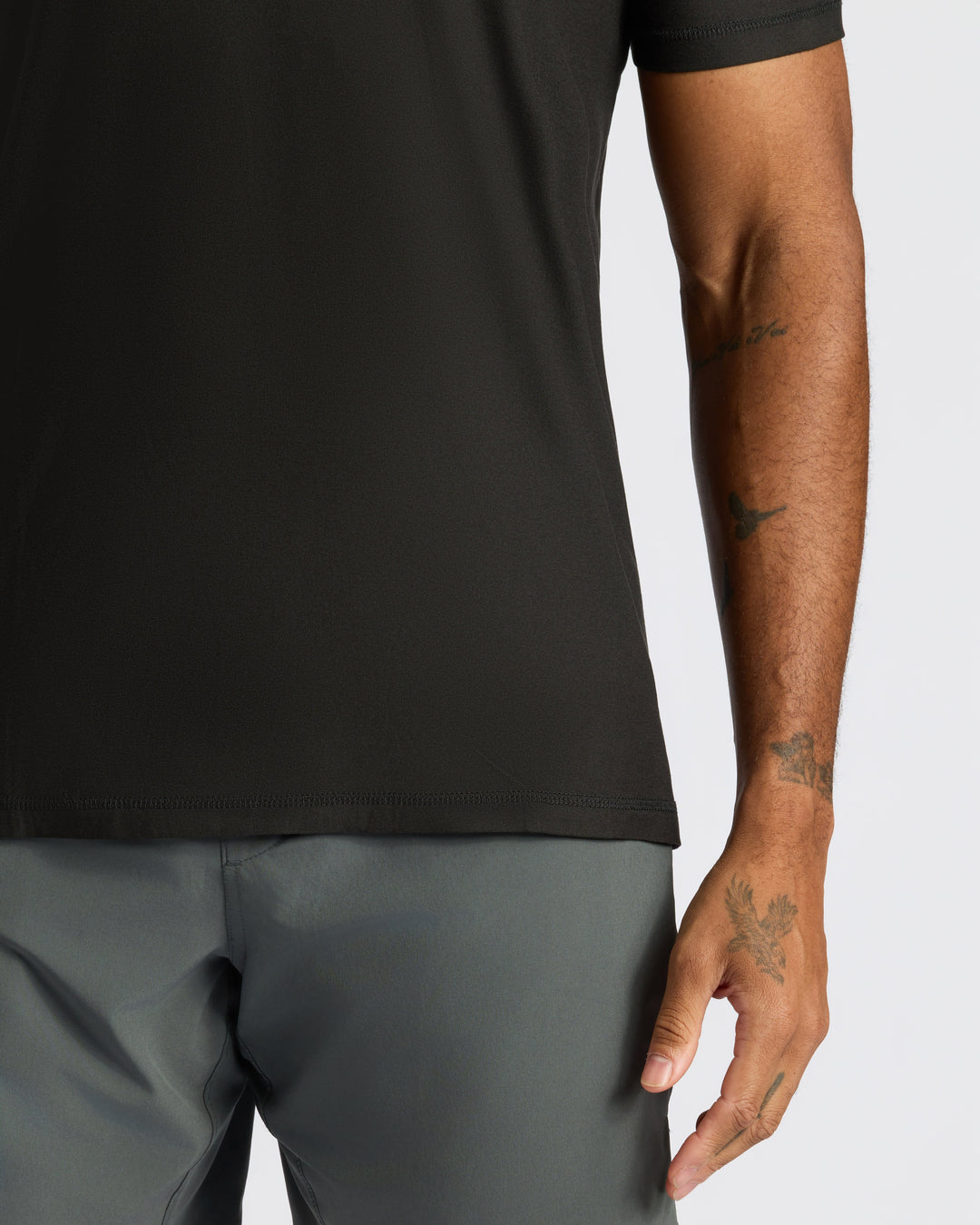 Nathan Pocket Crewneck T-Shirt · Oliver Bradley
