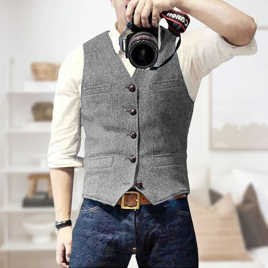 Otis | Men’s Vintage Button Vest with Pockets · Oliver Bradley