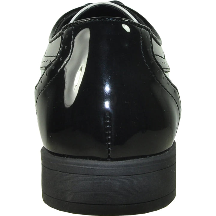Preston Wingtip Oxfords · Oliver Bradley