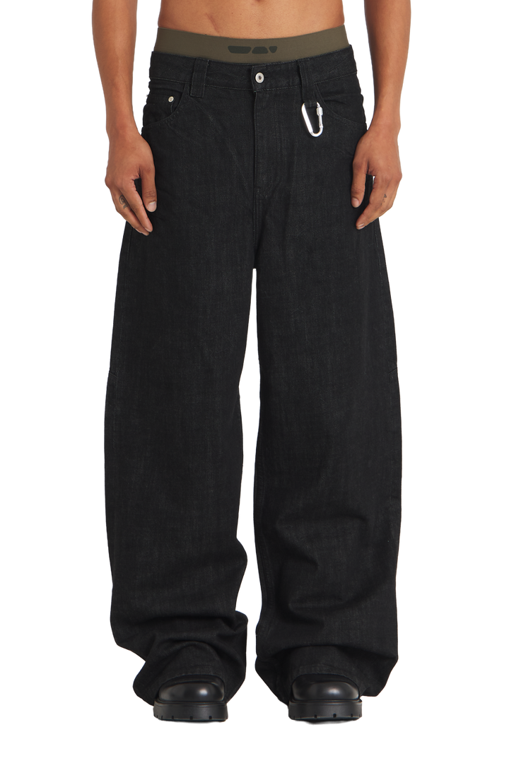 Raw Denim Jeans Black · Oliver Bradley