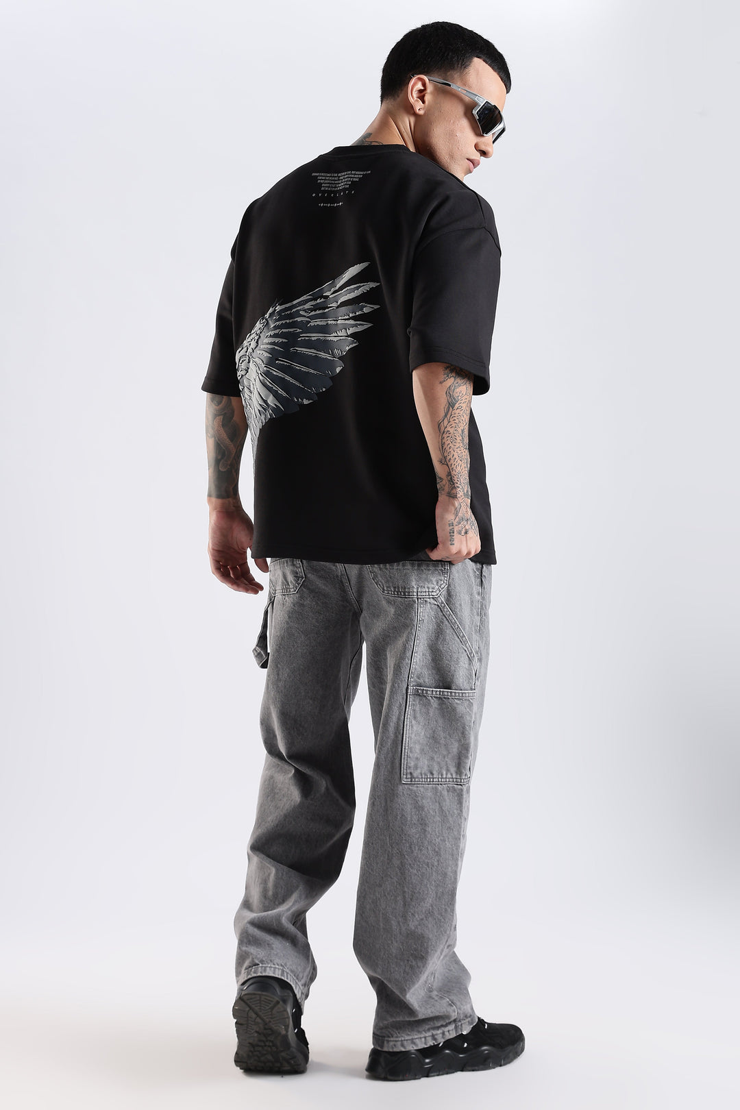 Shield Wings Black Oversized Fit T-Shirt · Oliver Bradley