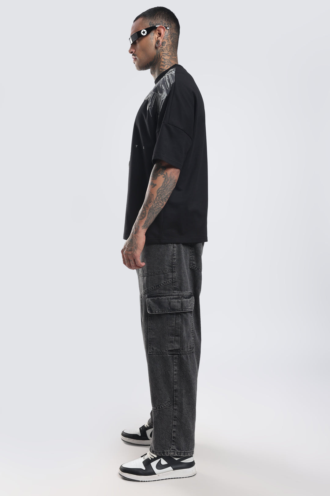 Streak Black Oversized T-shirt · Oliver Bradley