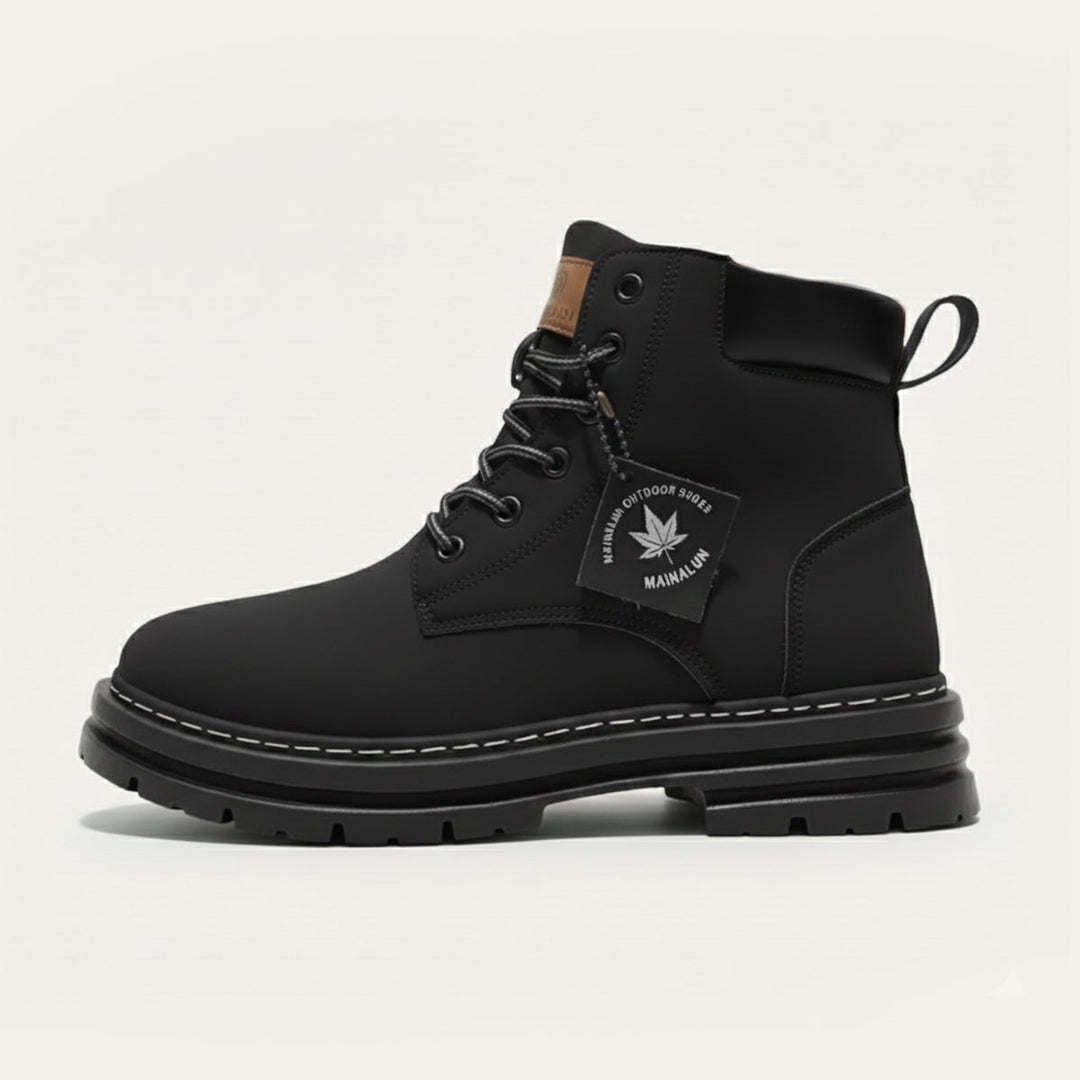 The Silverlake Men’s Cozy Fur Lined Insulated Snow Boots · Oliver Bradley