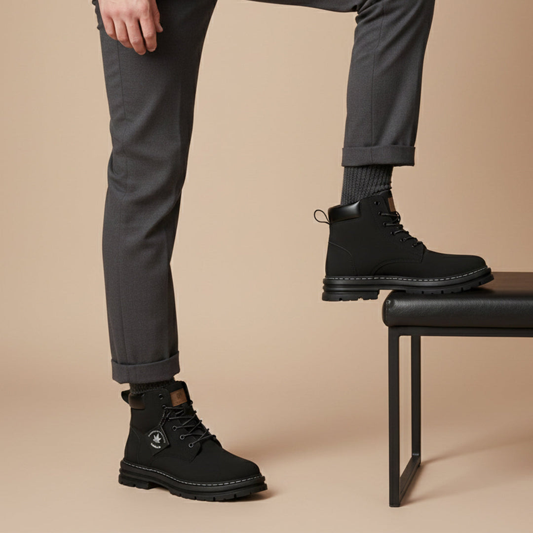 The Silverlake Men’s Cozy Fur Lined Insulated Snow Boots · Oliver Bradley