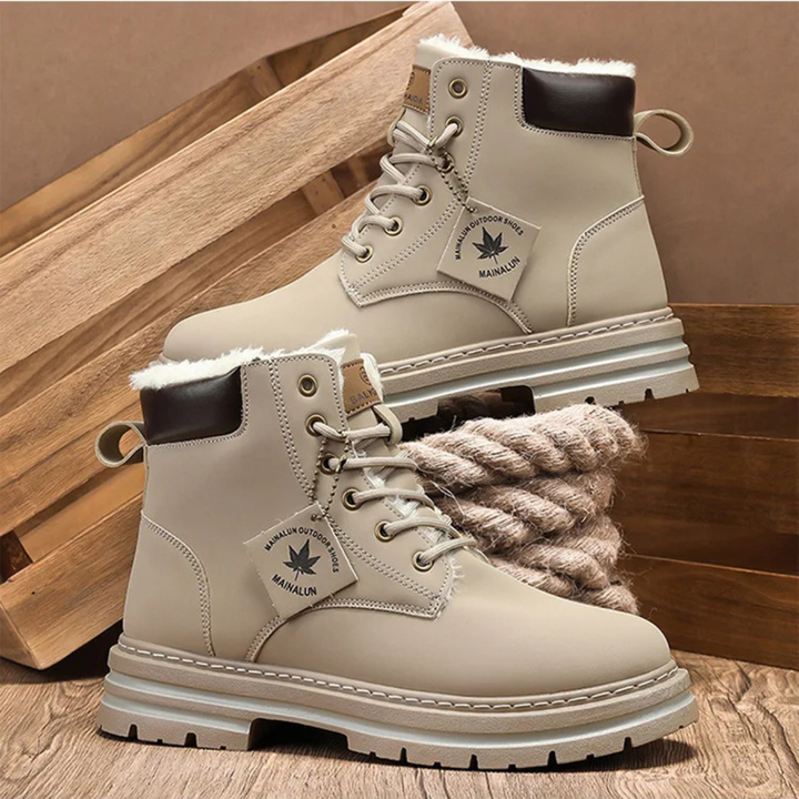 The Silverlake Men’s Cozy Fur Lined Insulated Snow Boots · Oliver Bradley