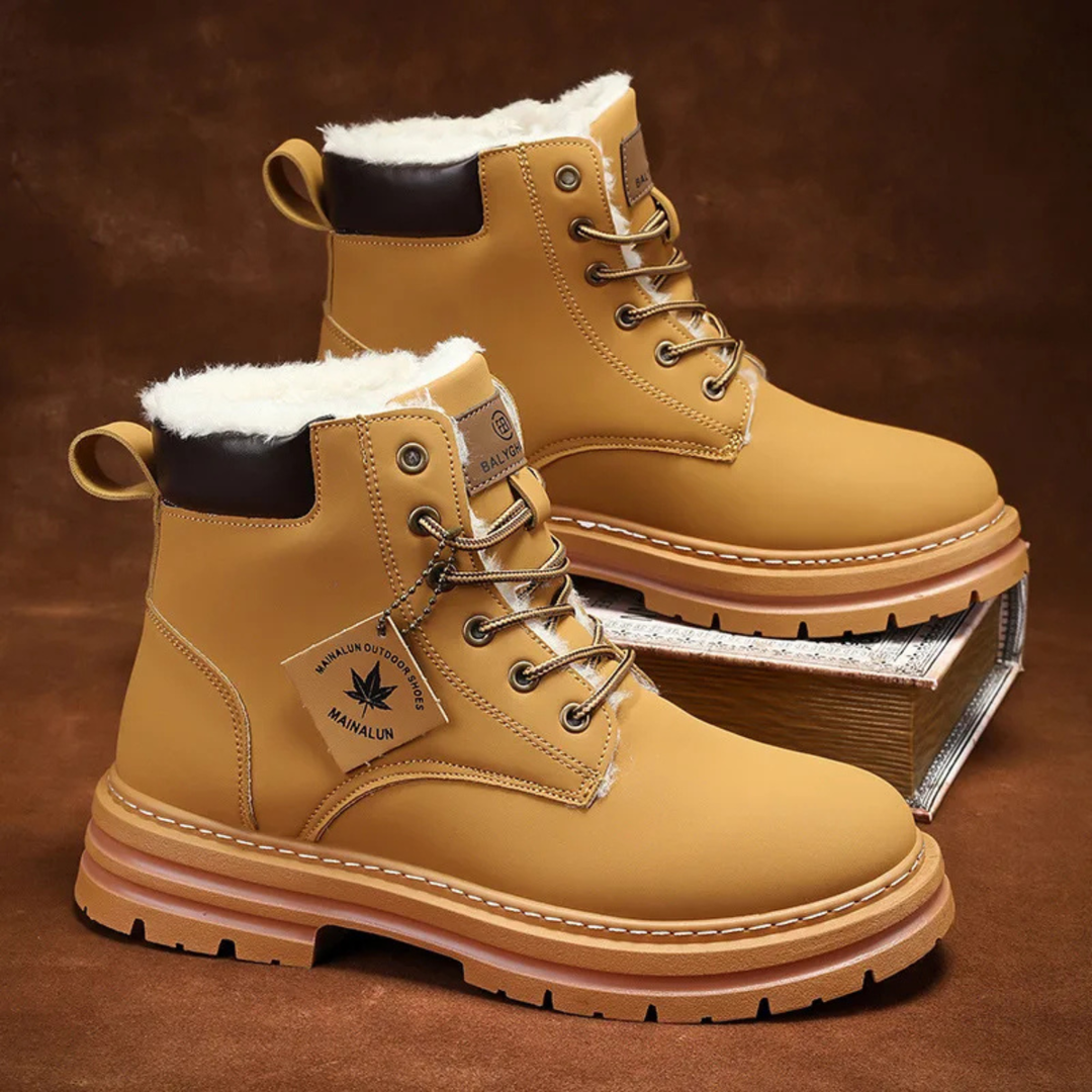 The Silverlake Men’s Cozy Fur Lined Insulated Snow Boots · Oliver Bradley