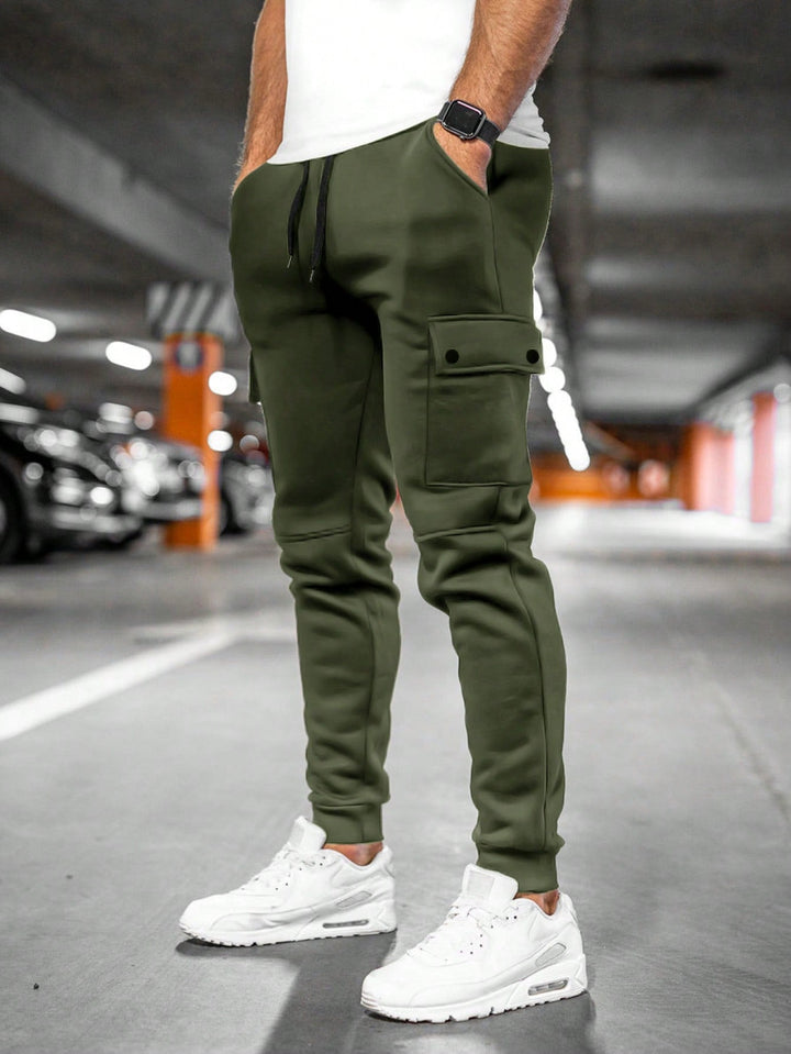 Tom | Heren joggingbroek met draai-omslag zak · Oliver Bradley